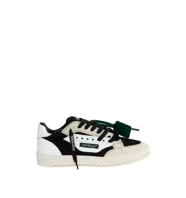 5.0 OFF COURT SNEAKER (MENS)