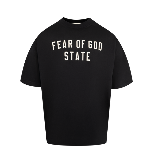 Image 1 of 2 - BLACK - FEAR OF GOD ESSENTIALS 90's Tee made from medium-weight 100% cotton jersey. The crewneck tee features a 90s fit with oversized proportions and dropped shoulders. Branding includes a "Fear of God State" screen-printed logo on the front and a Fear of God Essentials rubberized label at the back collar. 100% cotton.