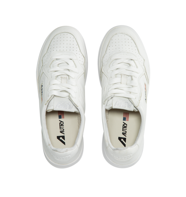MEDALIST LOW SNEAKERS (MENS)
