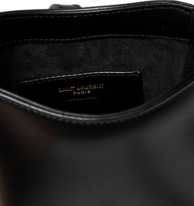 LE 5 À 7 MINI VERTICAL HOBO IN SHINY LEATHER