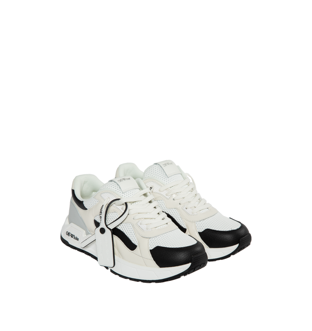 RUNNER B (MENS)