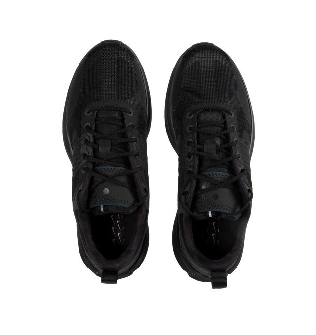 Image 5 of 5 - BLACK - NIKE LUNAR ROAM features a  supportive Magwire cables in the upper and has a lightweight feel. 