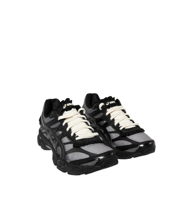 Image 2 of 5 - BLACK - Asics Men's Gel-Cumulus 16 Sneakers feature a synthetic upper with seamless paneling and synthetic leather overlays for a streamlined, supportive fit. Inspired by the brand's iconic 2010s running silhouette, these lifestyle sneakers combine dual GEL cushioning and a FLUIDRIDE midsole for lightweight comfort, responsive cushioning, and everyday wear. Main Material: Synthetic. Sole: Rubber.