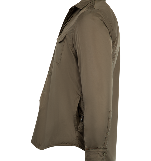 Image 3 of 3 - GREEN - ASPESI Camicia 13 Piu Shirt featuring long-sleeved shirt made of lightweight, soft nylon and lined in the same fabric, padded with compact Thermore wadding, a front button fastening, two chest patch pockets with flap and button, and two inserted side pockets. 100% nylon.
