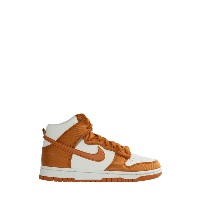DUNK HIGH RETRO SE (MENS)