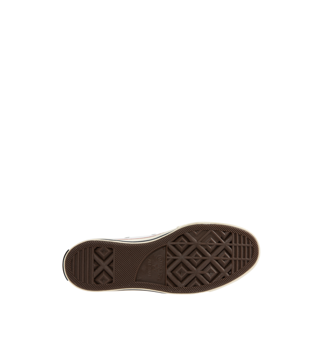 Image 4 of 5 - WHITE - CONVERSE Chuck 70 Vintage Canvas featuring durable canvas upper, OrthoLite cushioning, egret midsole, ornate stitching, rubber sidewall, iconic Chuck Taylor ankle patch and vintage All Star license plate.