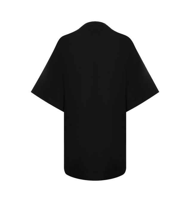 Image 2 of 2 - BLACK - RUADH The Holt T-Shirt featuring an intentionally oversized t-shirt with clean lines and a tailored quality that is accentuated in heavyweight organic cotton. Featuring the RADH emblem embroidery at sleeve edge, this t-shirt has a relaxed sensibility imbued with the casual ease of a wardrobe classic. 100% organic cotton. Made in Portugal.