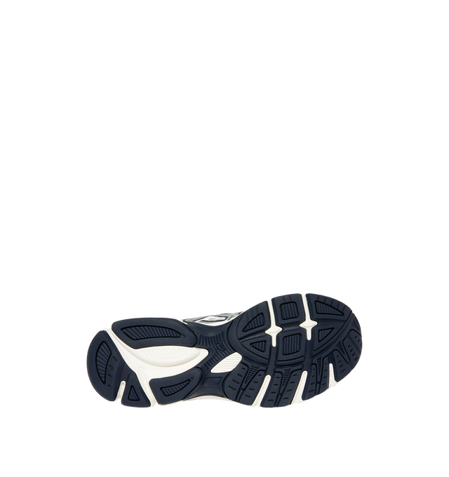Image 4 of 5 - MULTI - Asics Men's GEL-STRATUS MC Sneakers feature an air mesh upper with synthetic leather overlays for breathable comfort, durability, and a technical-inspired look. Drawing from the brand's 2010s running heritage, these lifestyle sneakers combine rearfoot GEL technology with a cushioned midsole for enhanced shock absorption and everyday comfort. Main Material: Synthetic Leather and Mesh. Sole: Rubber.