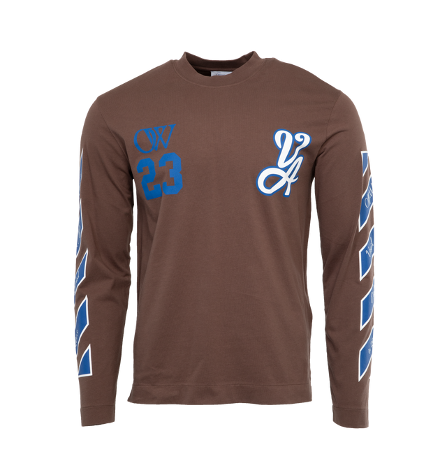 Image 1 of 5 - BROWN - OFF-WHITE 23 VARSITY SKATE L/S TEE has the number 23 on the front left chest in blue, crew neck, pull over style, drop shoulder, long sleeves, logo print at the chest, signature Diag-stripe print going down the sides of the sleeves in blue and white and numerical 23 print at rear in blue. 100% cotton. 