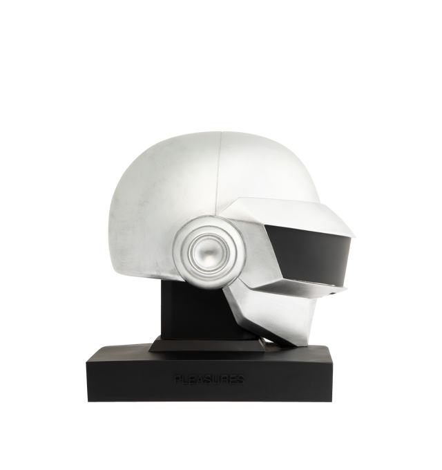 Image 3 of 4 - MULTI - PLEASURES X DAFT PUNK Helmets Bookend featuring hand sculpted mold, hand finished and painted. 9" x 9" x 4". 100% resin.