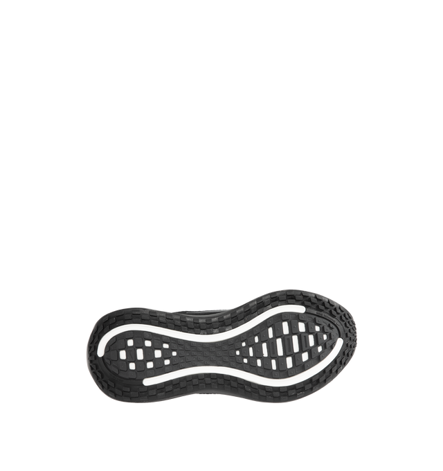 Image 4 of 5 - BLACK - NIKE Vomero Plus Sneaker featuring ultra-responsive ZoomX foam midsole, engineered mesh upper, high-abrasion rubber outsole and reflective details.