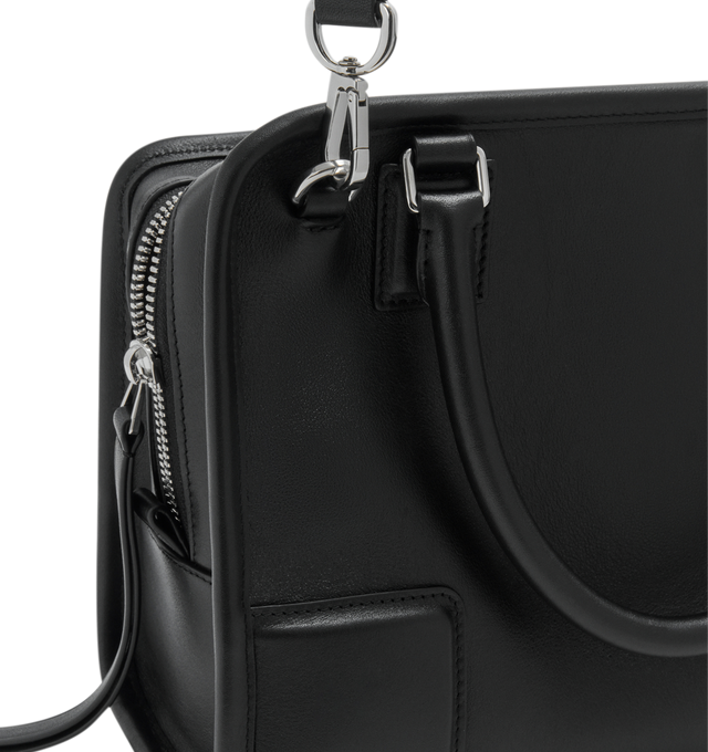 Image 15 of 16 - BLACK - Loewe Small Amazona 180 Bag in leather features a relaxed silhouette anchored by a single toron top handle, designed to be carried open, while a concealed closure secures the main compartment, three carry options: short handle, removable shoulder strap and crossbody, zip closure with two leather zip pullers, two compartments, main compartment closed with magnetic closure, internal flat pocket, left side d-ring for customization, nappa lambskin lining, and embossed double L branding.