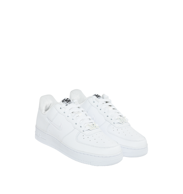 AIR FORCE 1 '07 SE (WOMENS)