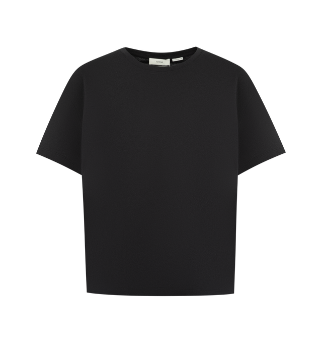 Image 1 of 2 - BLACK - The Toteme Women's Garderob tee has a relaxed silhouette and petite proportions. To enhance its classic appeal, it's crafted from light jersey thats washed for a soft, lived-in feel, wrapping the body with a sense of intimacy and familiarity. We like pairing it with a fine chain to complement the simple crew neck.