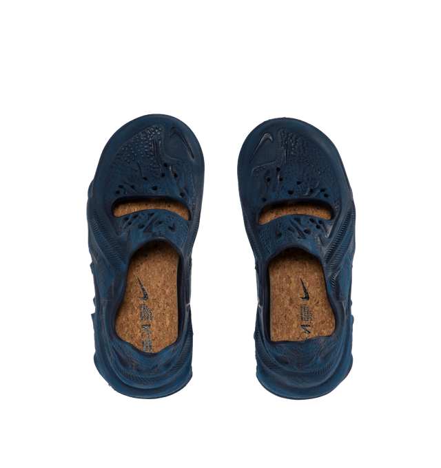 ISPA UNIVERSAL (MENS)