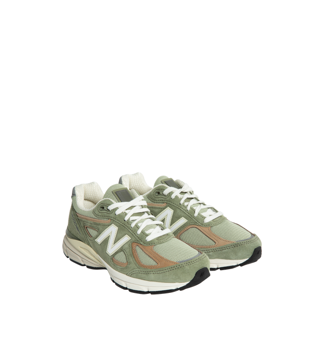 990V4 SNEAKER (MENS)