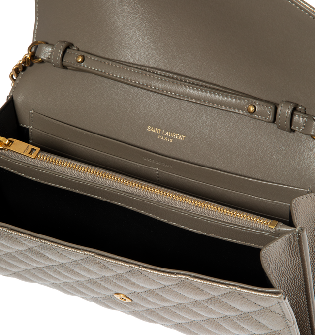 ENVELOPE CHAIN WALLET