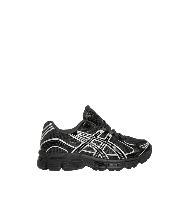 Image 1 of 5 - BLACK - Asics Men's GEL-STRATUS MC Sneakers feature an air mesh upper with synthetic leather overlays for breathable comfort, durability, and a technical-inspired look. Drawing from the brand's 2010s running heritage, these lifestyle sneakers combine rearfoot GEL technology with a cushioned midsole for enhanced shock absorption and everyday comfort. Main Material: Synthetic Leather and Mesh. Sole: Rubber.
