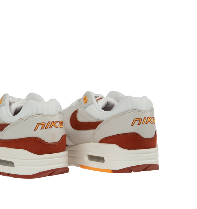 AIR MAX 1 LX (WOMENS)