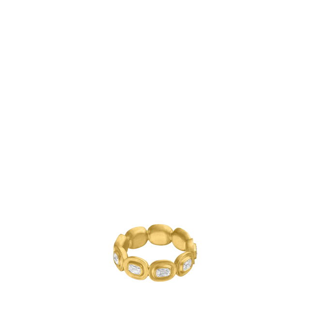 Image 1 of 3 - GOLD - PROUNIS Diamond Masona Band featuring cushion-cut diamonds, secured in a never-ending circle of 22-karat gold. 6.5mm wide. Hirshleifers offers a range of pieces from this collection in-store. For personal consultation and detailed information about jewelry, please contact our dedicated stylist team at personalshopping@hirshleifers.com. This item may be restricted for online purchase to international clients. For assistance purchasing this item please contact our dedicated stylist team
