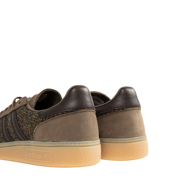 Image 3 of 5 - BROWN - ADIDAS Handball Spezial Sneaker featuring regular fit, laces, textile upper, leather lining, rubber outsole, Cold Cement construction, 3-Stripe branding, Harris Tweed textile and nubuck overlays.