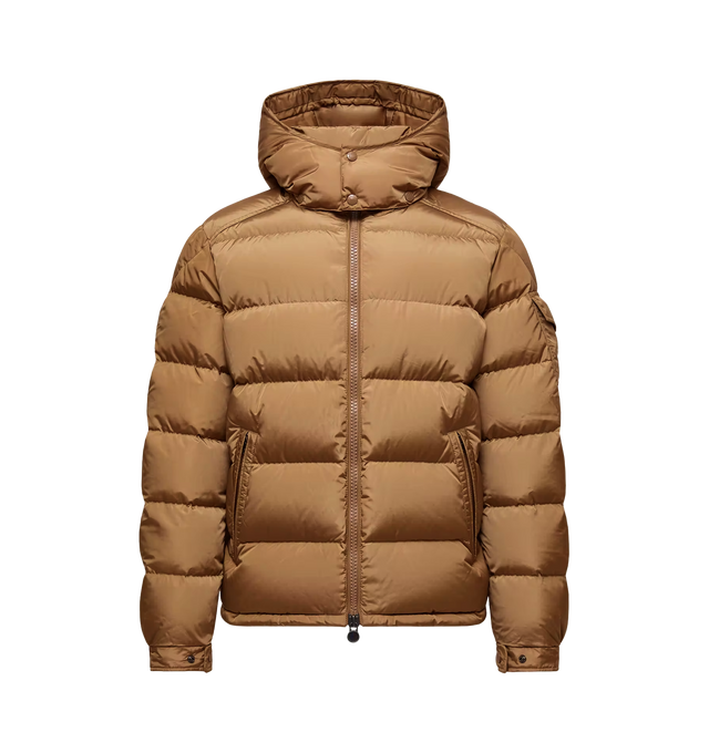 Image 1 of 1 - BROWN - MONCLER Maya Matte Short Down Jacket featuring water-repellent main fabric, nylon lger lining, down-filled, detachable and adjustable hood, zipper and snap button closure, zipped pockets, patch pocket with snap button closure on the sleeve and adjustable hem with drawstring fastening. 100% polyamide/nylon. Padding: 90% down, 10% feather.