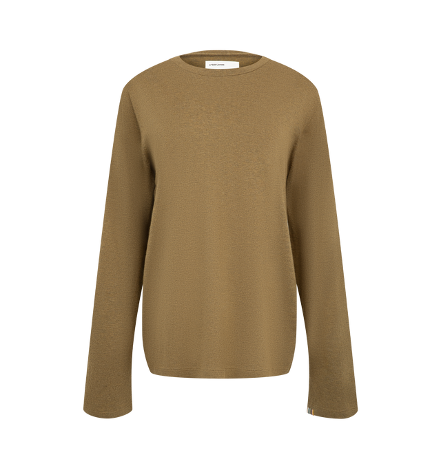 Image 1 of 2 - NEUTRAL - Extreme Cashmere Women's Jones Long-Sleeve T-Shirt is crafted from a cotton-cashmere blend and features a classic crew neckline, long sleeves, and a straight fit. A long-sleeve interpretation of the brand's James T-shirt, this lightweight knit combines the breathability of cotton with the softness and warmth of cashmere for year-round wear. Main Material: 70% Cotton, 30% Cashmere. *This garment is one size and suits xs l best.
