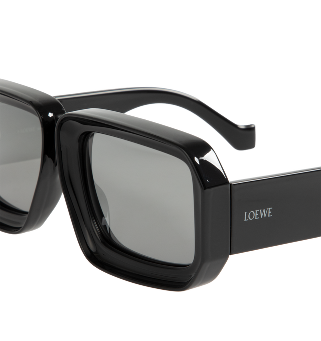 Image 3 of 3 - BLACK - Loewe Paula's Ibiza Dive In mask-shaped sunglasses in acetate featuring universal fit, UVA/UVB protection and metal LOEWE logo. Made in Italy.