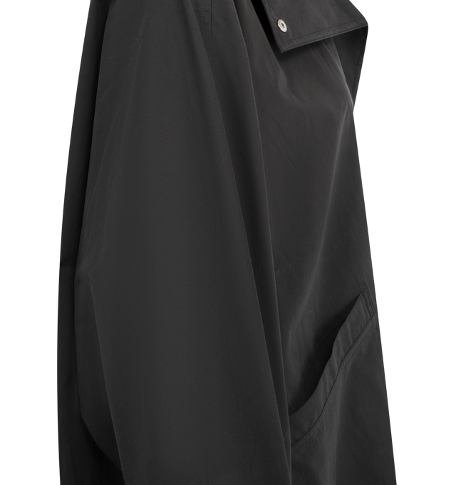Image 3 of 3 - BLACK - TOTEME Summer Parachute Jacket featuring snap buttons, patch pockets and light, washed and water-repellent fabric. 60% cotton organic, 40% polyamide recycled.