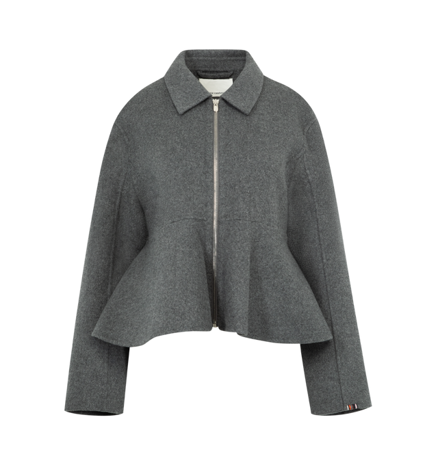 Image 1 of 3 - GREY - EXTREME CASHMERE Queen Coat featuring a refined cashmere peplum jacket with a cropped, tailored fit, crafted from double-faced cashmere, full-length zipper, slit pockets hidden in the horizontal seam, fitted at the top and fluid and voluminous at the bottom. 70% wool, 30% cashmere.