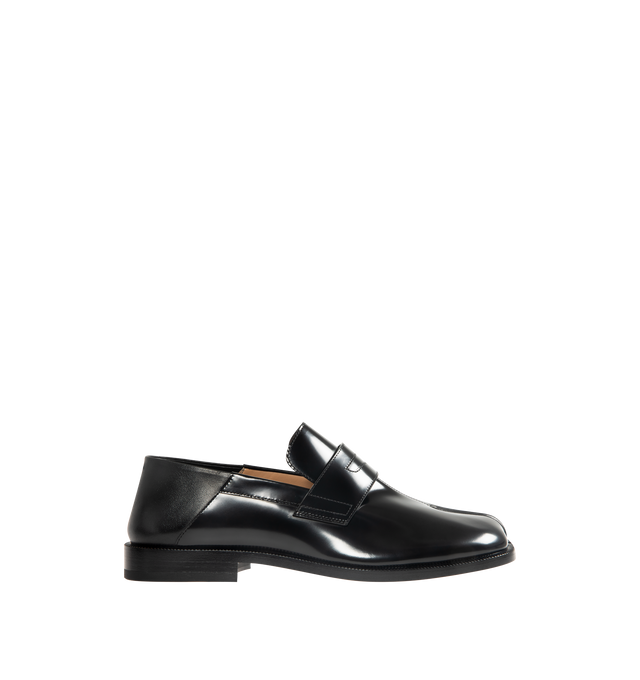 Image 1 of 4 - BLACK - MAISON MARGIELA Tabi Babouche Loafers featuring buffed calfskin, square cleft toe, strap with cutout at vamp, collapsible heel counter, stacked leather heel with rubber injection and calfskin sole. Upper: calfskin. Sole: calfskin, rubber. Made in Italy.