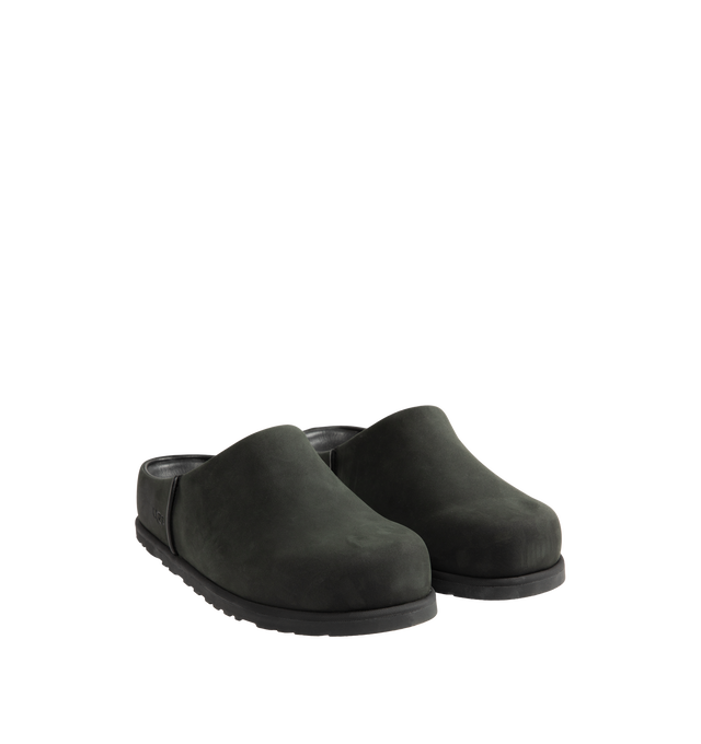 Image 2 of 4 - BLACK - UGG Men's Otzo Clog built with a luxe nubuck upper, thoughtful knit + leather lining, and a contoured footbed for steady movement. This clog has easy slip-on style with all-day comfort. Waterproof leather, nubuck upper, leather and wool jersey lining with peppermint-based anti-odor treatment. Contoured EVA footbed, lightweight rubber outsolewith embossed UGG logo.