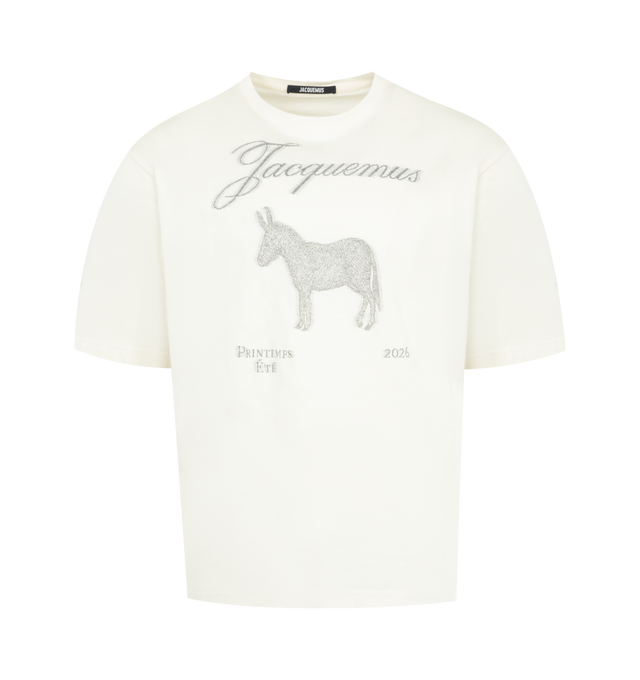 Image 1 of 4 - WHITE - JACQUEMUS ne Short-Sleeve T-Shirt featuring embroidered Le Paysan t-shirt, straight fit, jacquard cotton jersey, ribbed crew neck, short sleeves and embroidered collection motif with donkey and tools. 100% cotton. Made in Portugal.