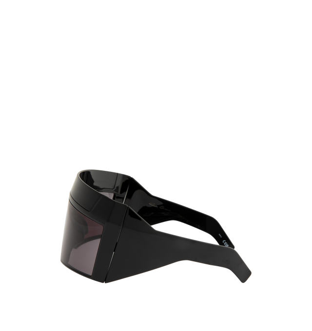 Image 2 of 3 - BLACK - RICK OWENS Rev Sunglasses featuring shield-style nylon-frame sunglasses, gray lens and integrated nose pads. 100% UVA/UVB protection, category 3. Nylon. Made in Italy.