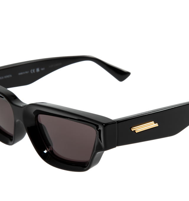 RECTANGULAR SQUARED SUNGLASSES