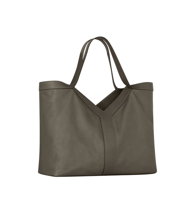Image 2 of 3 - GREY - SAINT LAURENT Y Tote Bag in leather featuring finely grained leather, fully lined in tonal suede, ultra-lightweight, subtle Y signature stitching, a zip pocket and brass carabiner, hook closure and one keyring carabiner tab. 14.6" x 12.6" x 2.88.7". Strap drop: 10.2". Calfskin. Made in Italy.