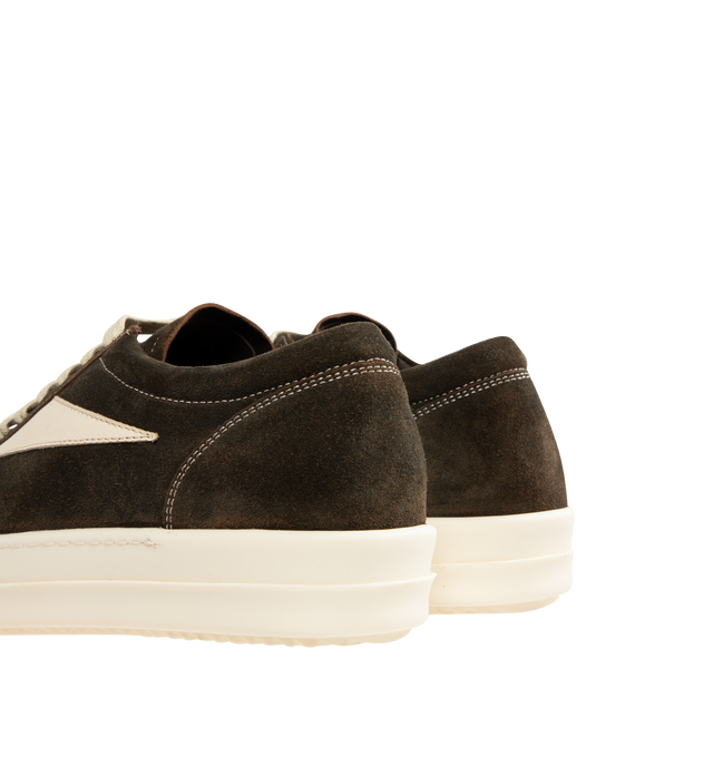 Image 3 of 5 - BROWN - RICK OWENS Vintage Sneaks in nubuck leather and suede featuring low-top, a triangular leather appliqu on the sides, contrast topstitching, flat heel, round toe, lace-up vamp, leather lining and toothed TPR outsole. Made in Italy.