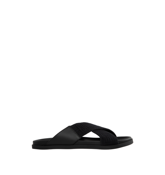 G PLAGE CROSSED STRAP SANDALS (MENS)