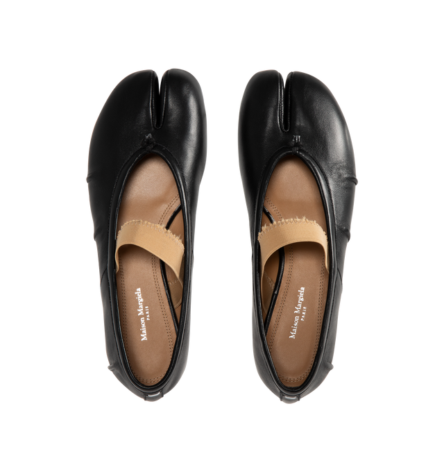 Image 4 of 4 - BLACK - Maison Margiela Tabi Ballerina Flat crafted in leather with handmade folds, the ballerinas featuring a distressed elastic band and the Tabi split-toe, inspired by the traditional 15th century Japanese sock bearing the same name. 100% lamb leather. Made in Italy.