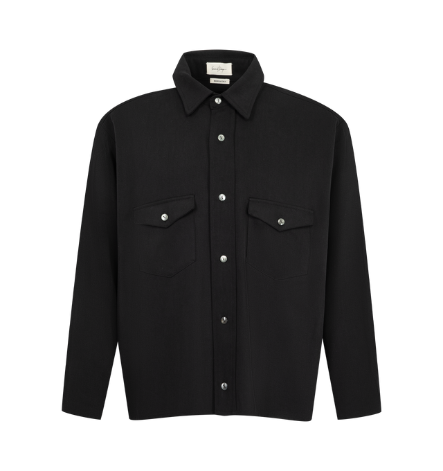 Image 1 of 2 - BLACK - Second/Layer Field Shirt is crafted from washed Tencel and features a slouchy overshirt silhouette with a soft drape and worn-in finish. Designed with dual flap chest pockets, pleated straight cuffs, a straight hem, and an exposed front button placket for versatile layering. Main Material: Tencel Lyocell.