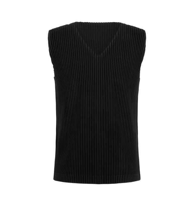 Image 2 of 2 - BLACK - Issey Miyake Vest is characterized by its ease of drying, which is unique to polyester material, and its portability and light comfort.100% Polyester. Made in Japan