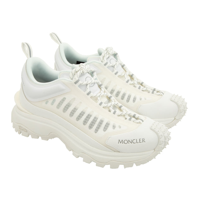 TRAILGRIP LOW TOP SNEAKERS (WOMENS)