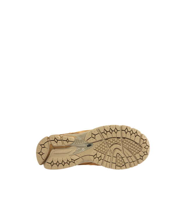 Image 4 of 5 - BROWN - NEW BALANCE 2002DX Sneaker featuring soft French terry fabric, ABZORB midsole, ABZORB SBS heel cushioning, N-ergy technology for superior shock absorption, atability Web outsole technology and GORE-TEX waterproof fabric. 