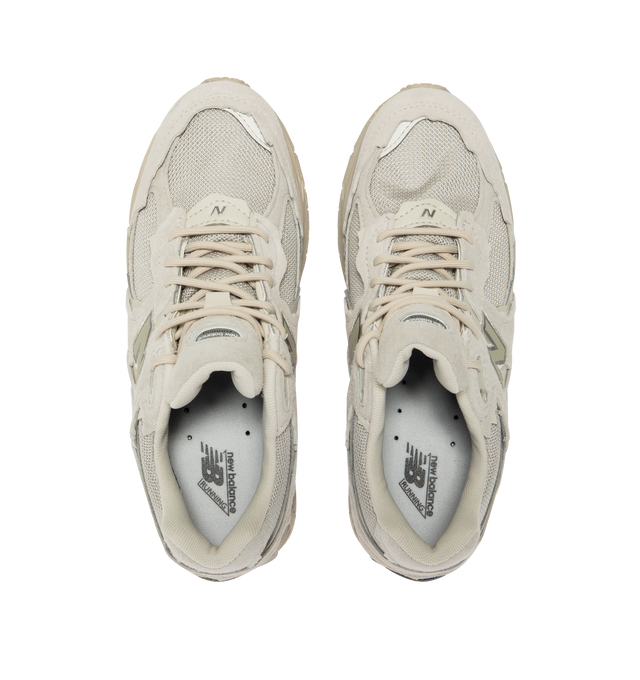 Image 5 of 5 - NEUTRAL - NEW BALANCE 2002DX Sneaker featuring ABZORB midsole, ABZORB SBS heel cushioning, N-ergy Technology for shock absorption, Stability Web outsole technology, GORE-TEX waterproof fabric and suede and mesh upper. 