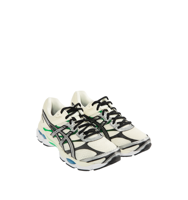 Image 2 of 5 - WHITE - ASICS Gel-Cumulus 16 Sneaker featuring breathable mesh underlays, 2010s design aesthetics, FLUIDRIDE midsole, rearfoot and forefoot GEL technology, lace up closure and sockliner. 