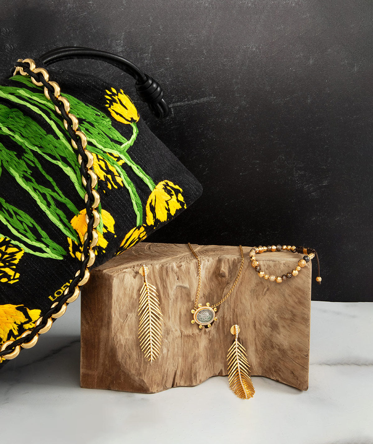 HIRSHLEIFERS - Designer Clothing, Shoes, Bags and Jewelry HIRSHLEIFERS - Designer Clothing, Shoes, Bags and Jewelry