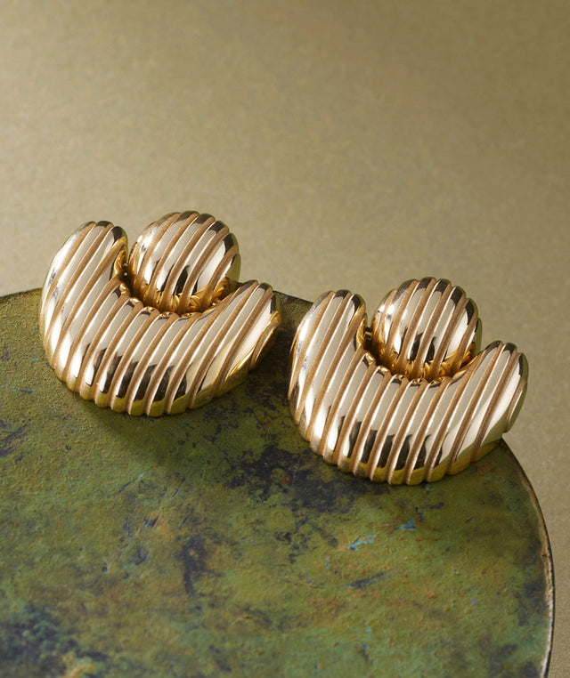 Pamela Zamore gold Isla nest earrings 