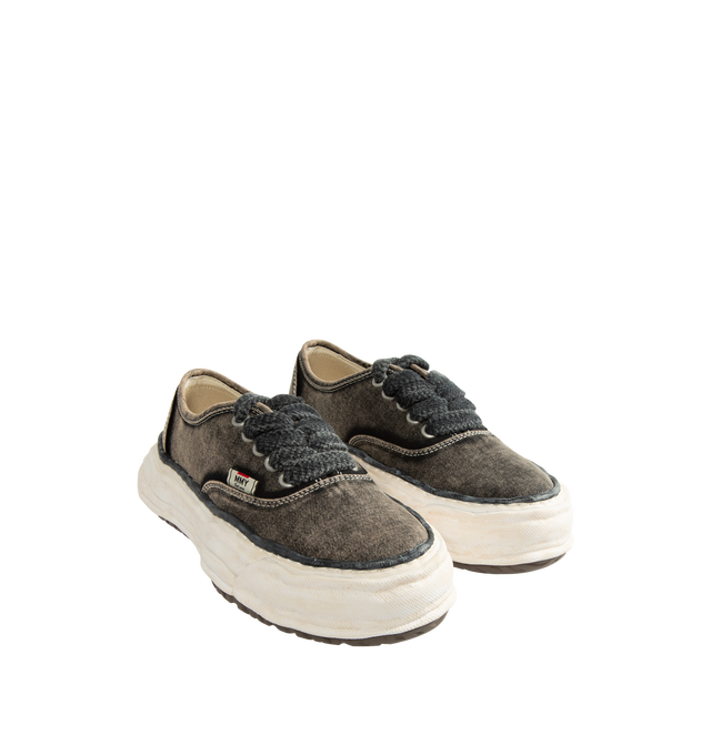 Image 2 of 5 - BLACK - Maison Mihara Yasuhiro Baker 26 Bleached Canvas Low-Top Sneakers are crafted from a bleached cotton and feature the brand's signature sculpted OG sole, originally molded in clay by the designer. Main Material: Upper: 100% Cotton Canvas. Sole: Rubber. 