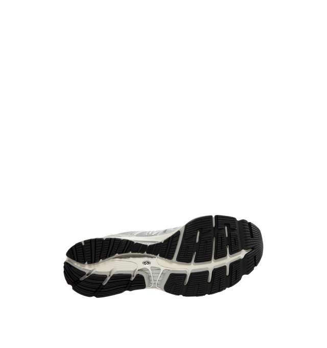 Image 4 of 5 - GREY - New Balance 1890 Unisex Sneakers feature a synthetic upper with a classic lace-up silhouette. Designed with ABZORB midsole cushioning for enhanced impact absorption, all-day comfort, and a durable rubber outsole. Upper: Synthetic; Midsole: ABZORB.  