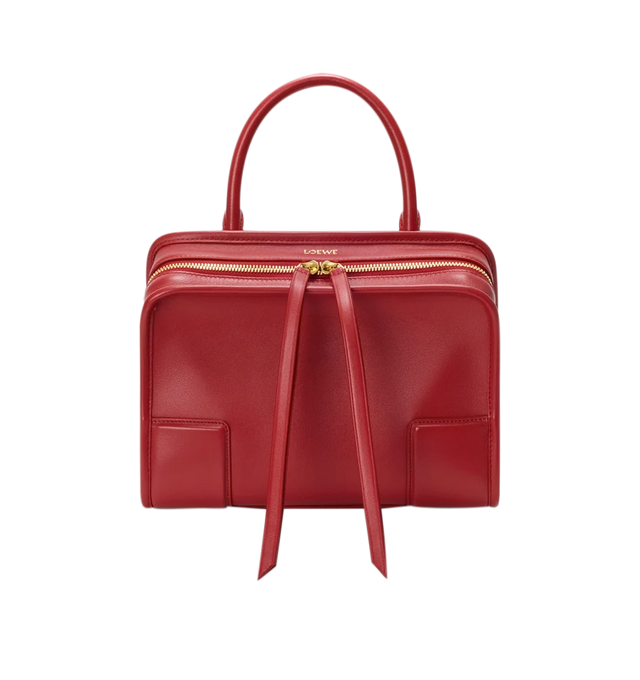 Image 5 of 18 - RED - Loewe Small Amazona 180 Bag in leather features a relaxed silhouette anchored by a single toron top handle, designed to be carried open, while a concealed closure secures the main compartment, three carry options: short handle, removable shoulder strap and crossbody, zip closure with two leather zip pullers, two compartments, main compartment closed with magnetic closure, internal flat pocket, left side d-ring for customization, nappa lambskin lining, and embossed double L branding. Le 